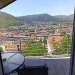 The Horizon - 2 Apartment *