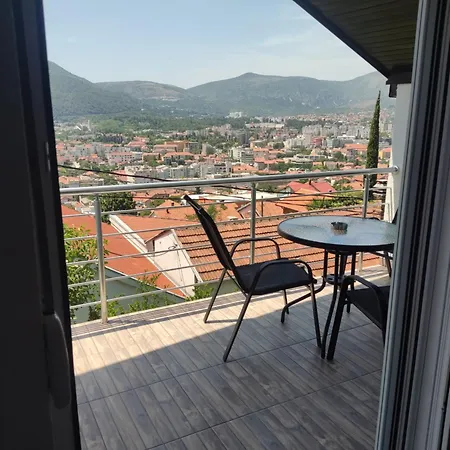 View Of The - 2 Apartment *