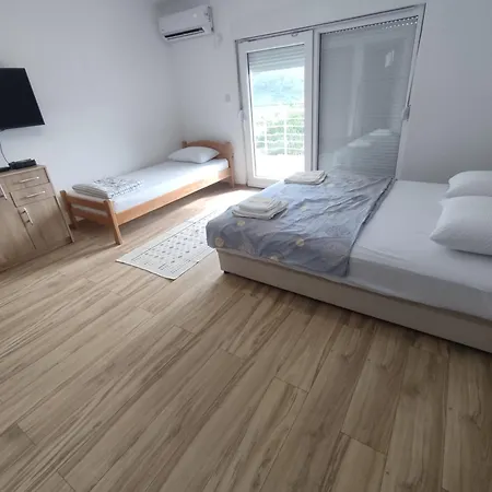 View Of The - 2 Apartament *