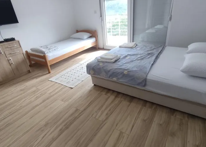 View Of The - 2 Appartement *